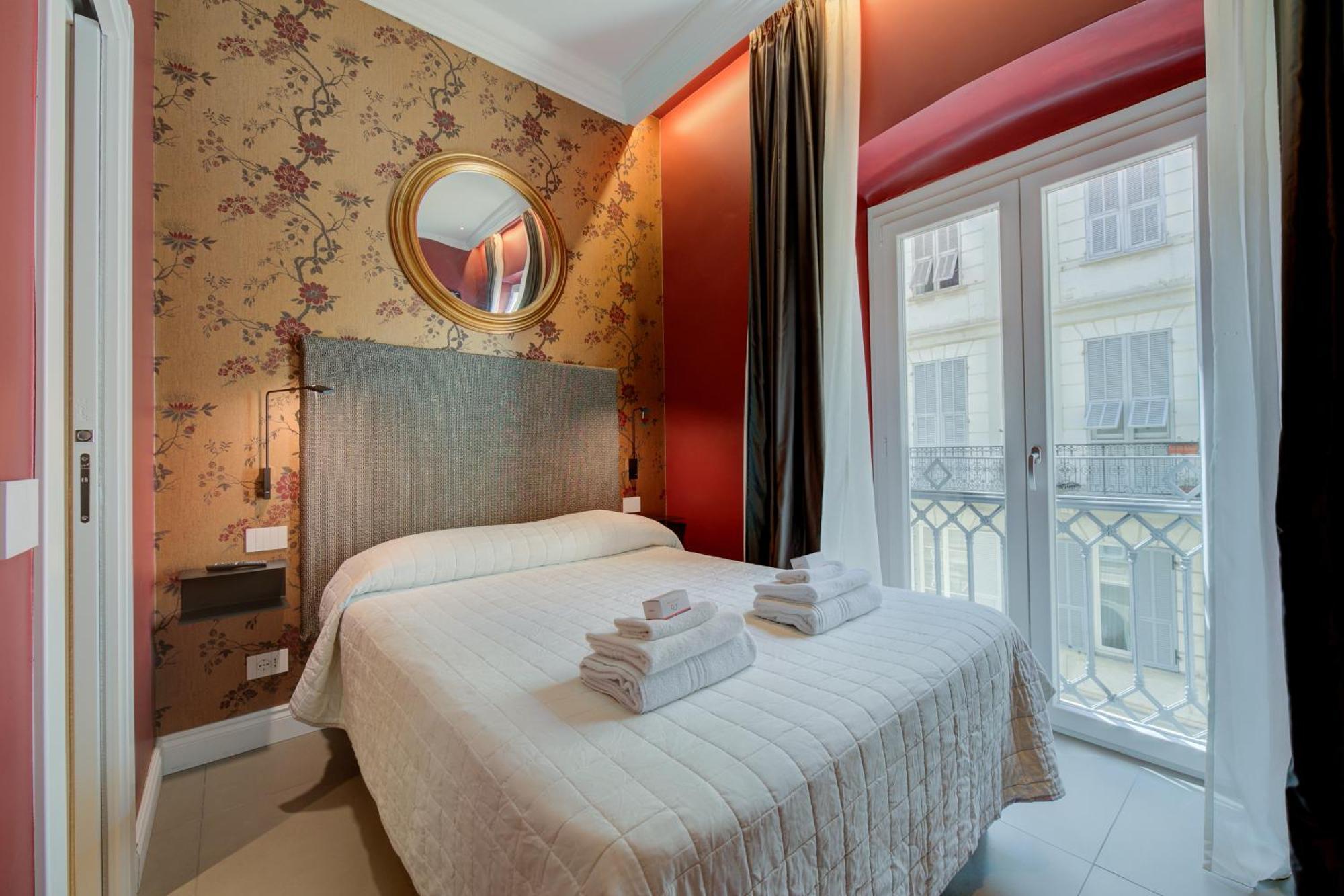Seven Suites Apartments - Via Matteotti 178 Sanremo Eksteriør bilde