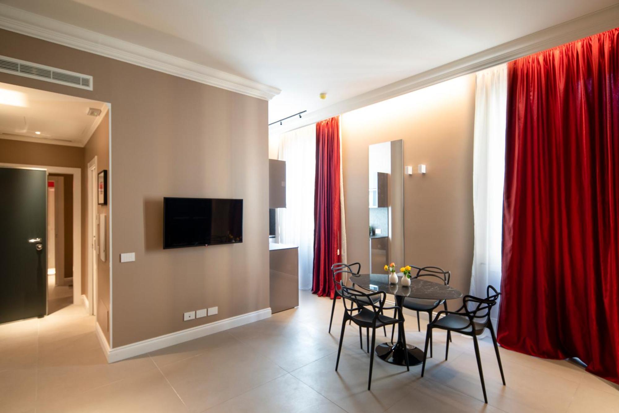 Seven Suites Apartments - Via Matteotti 178 Sanremo Eksteriør bilde