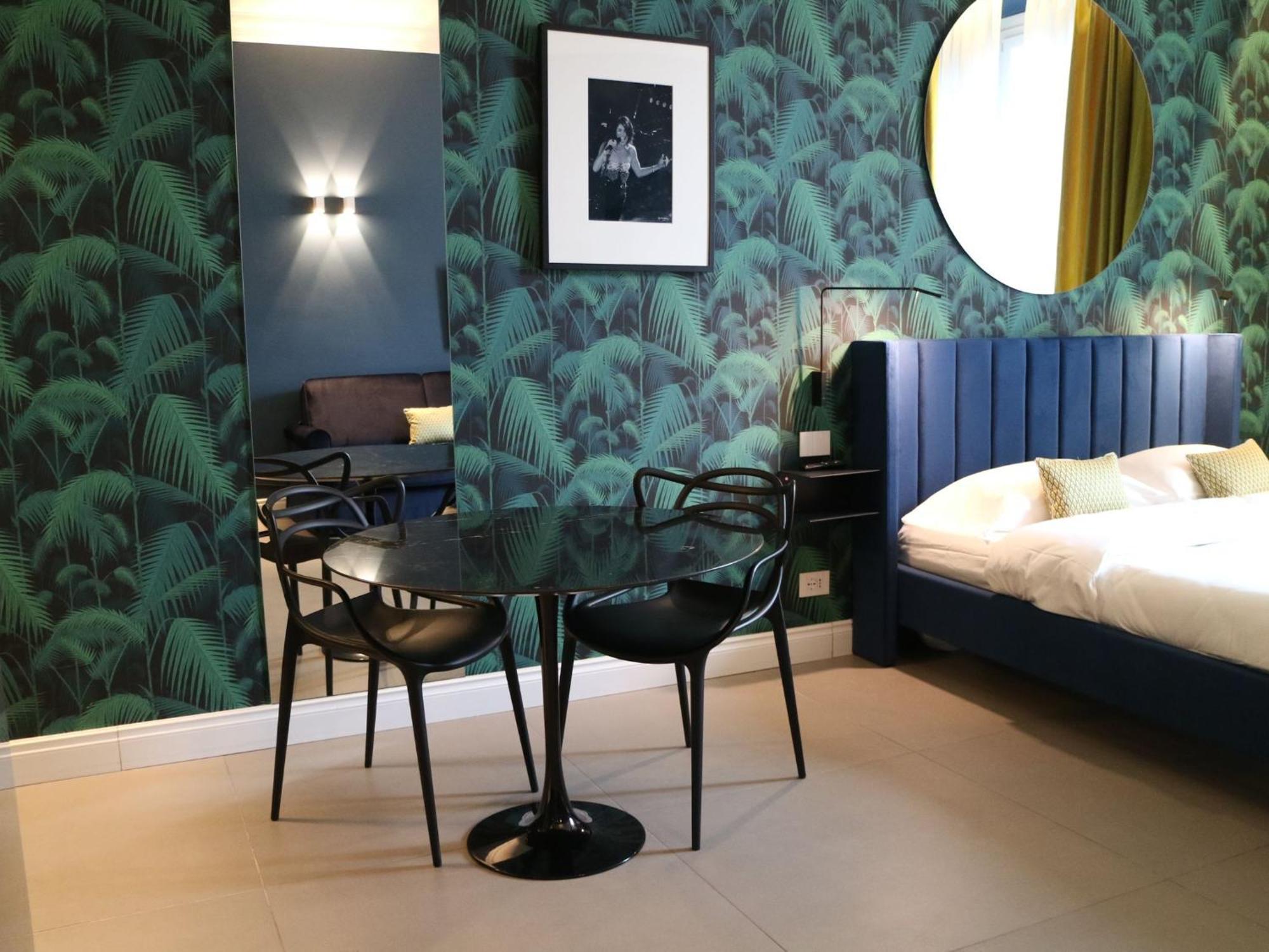 Seven Suites Apartments - Via Matteotti 178 Sanremo Eksteriør bilde